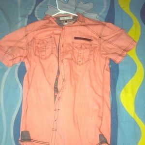 I’m selling a dress shirt